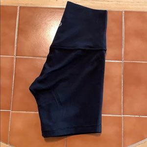 New without Tag Align 6in bike short black